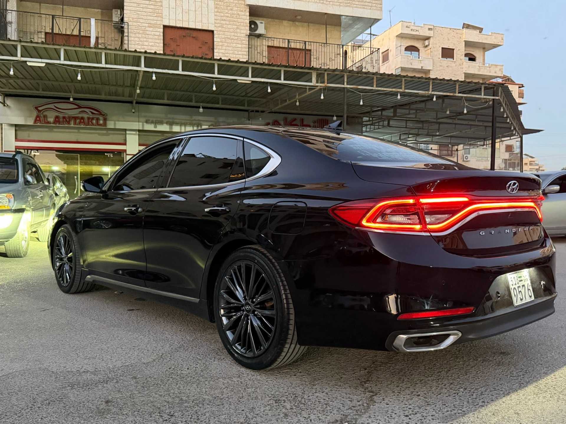 Hyundai Grandeur 2017