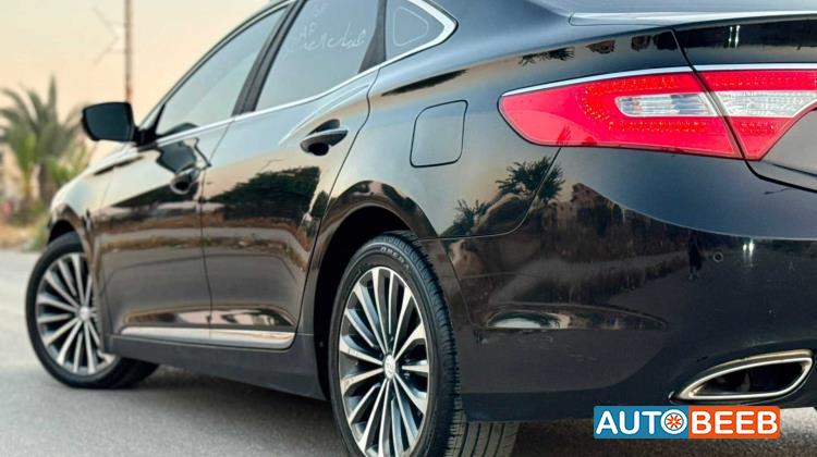 Hyundai Grandeur 2013