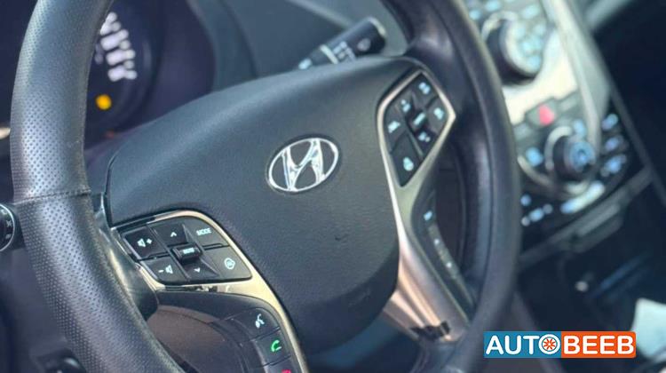 Hyundai Grandeur 2013