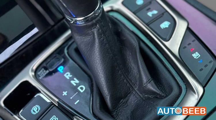 Hyundai Grandeur 2013