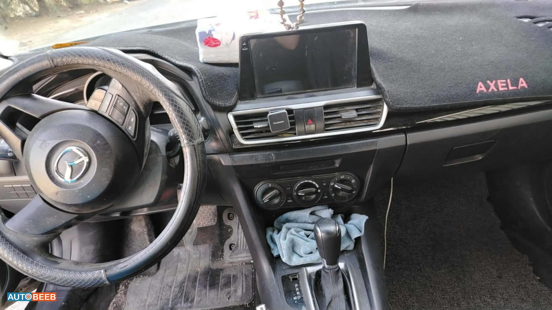 Mazda 3 2015