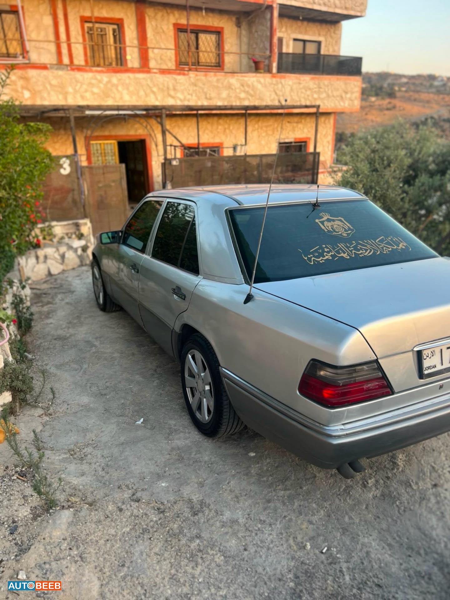 مرسيدس بنز E200 1995