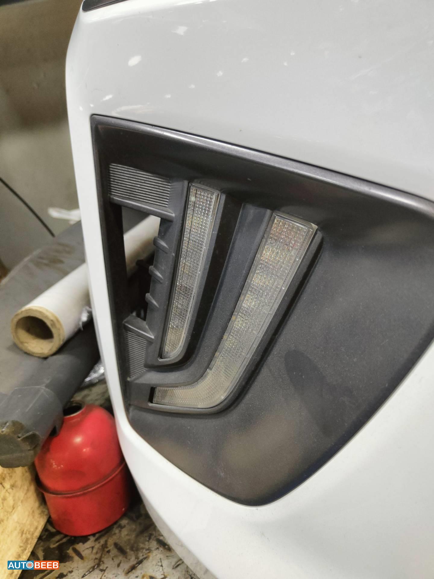 Lights Spotlight Hyundai Ioniq