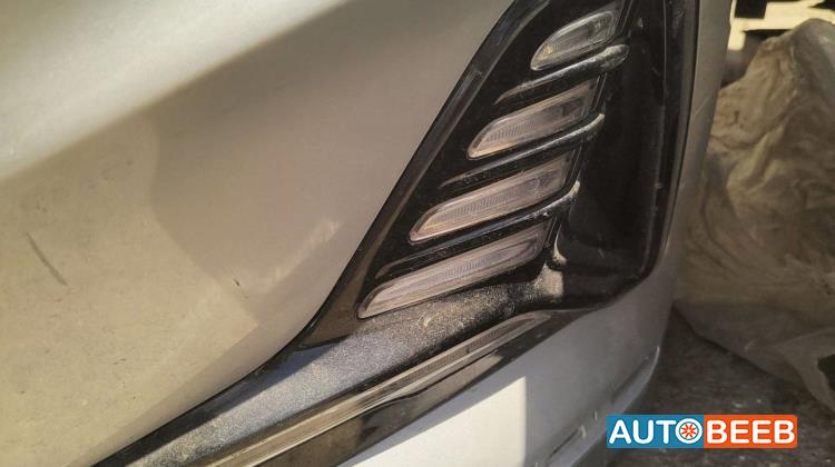 Lights Spotlight Hyundai Sonata