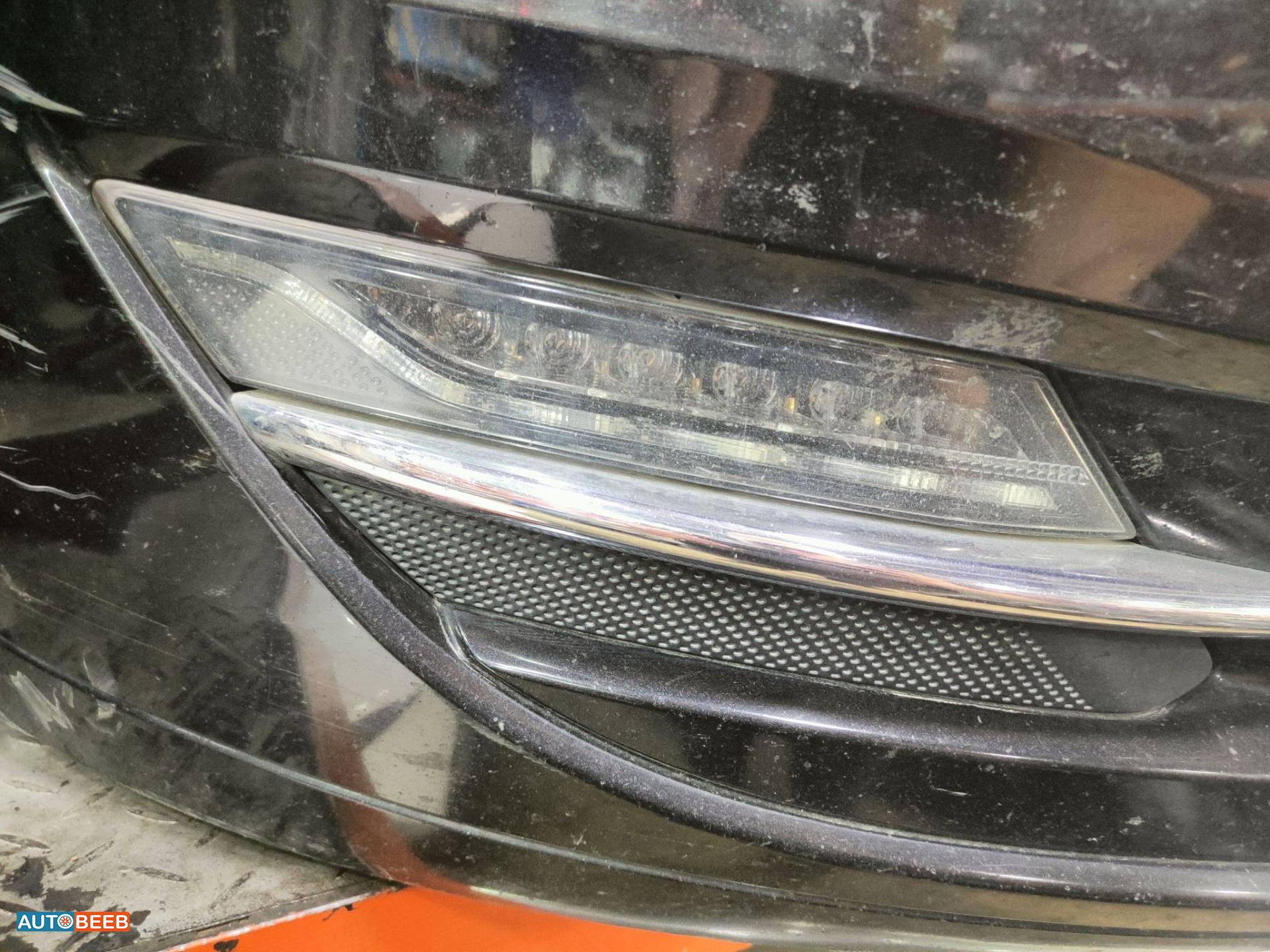 Lights Spotlight Lincoln MKZ