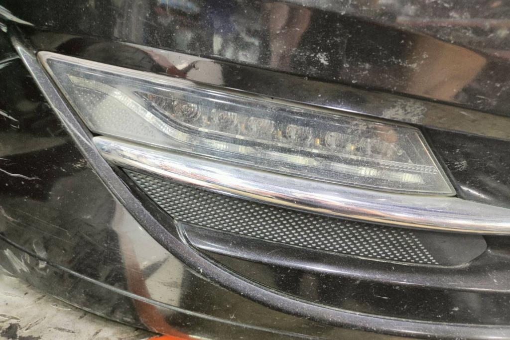 Lights Spotlight Lincoln MKZ