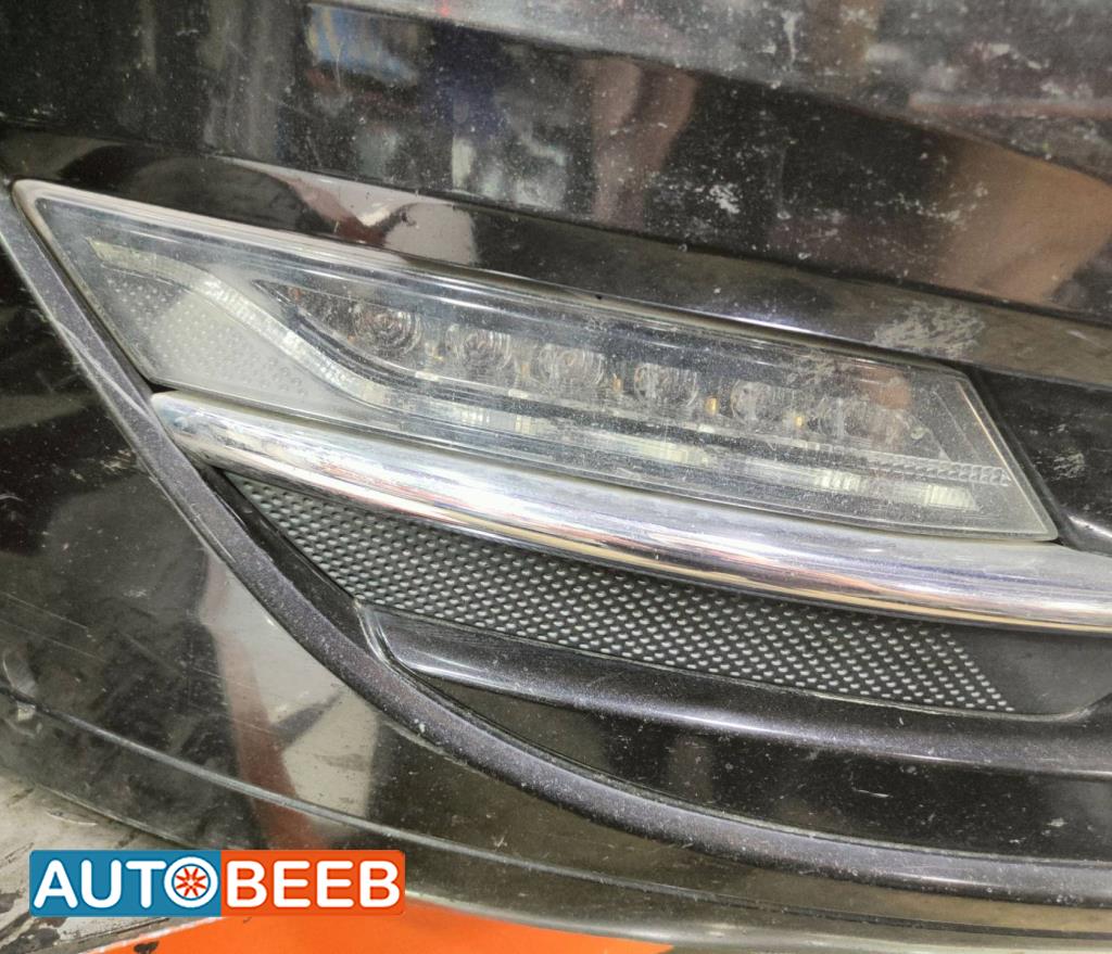Lights Spotlight Lincoln MKZ