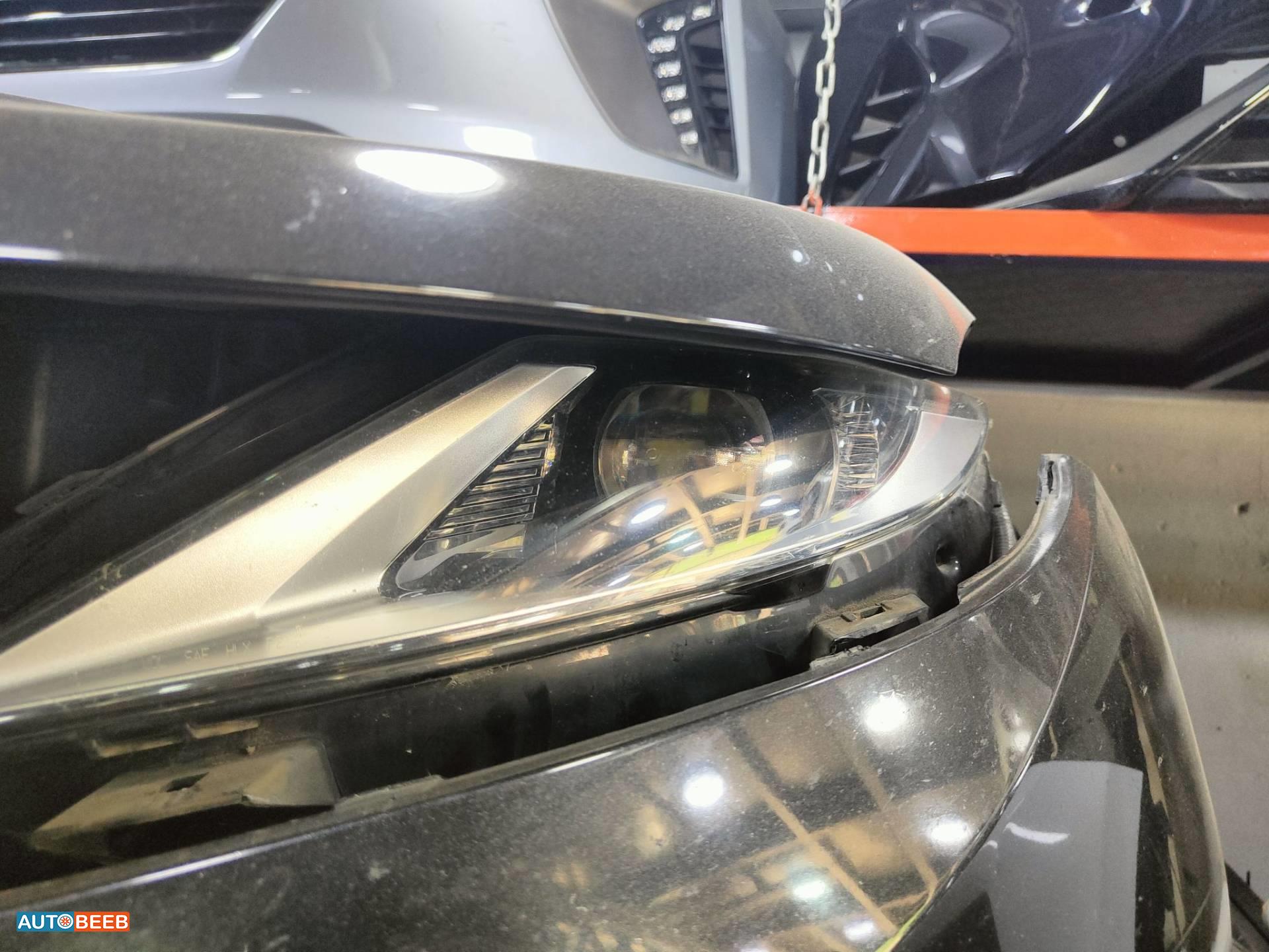 Lights Front light Lincoln MKZ
