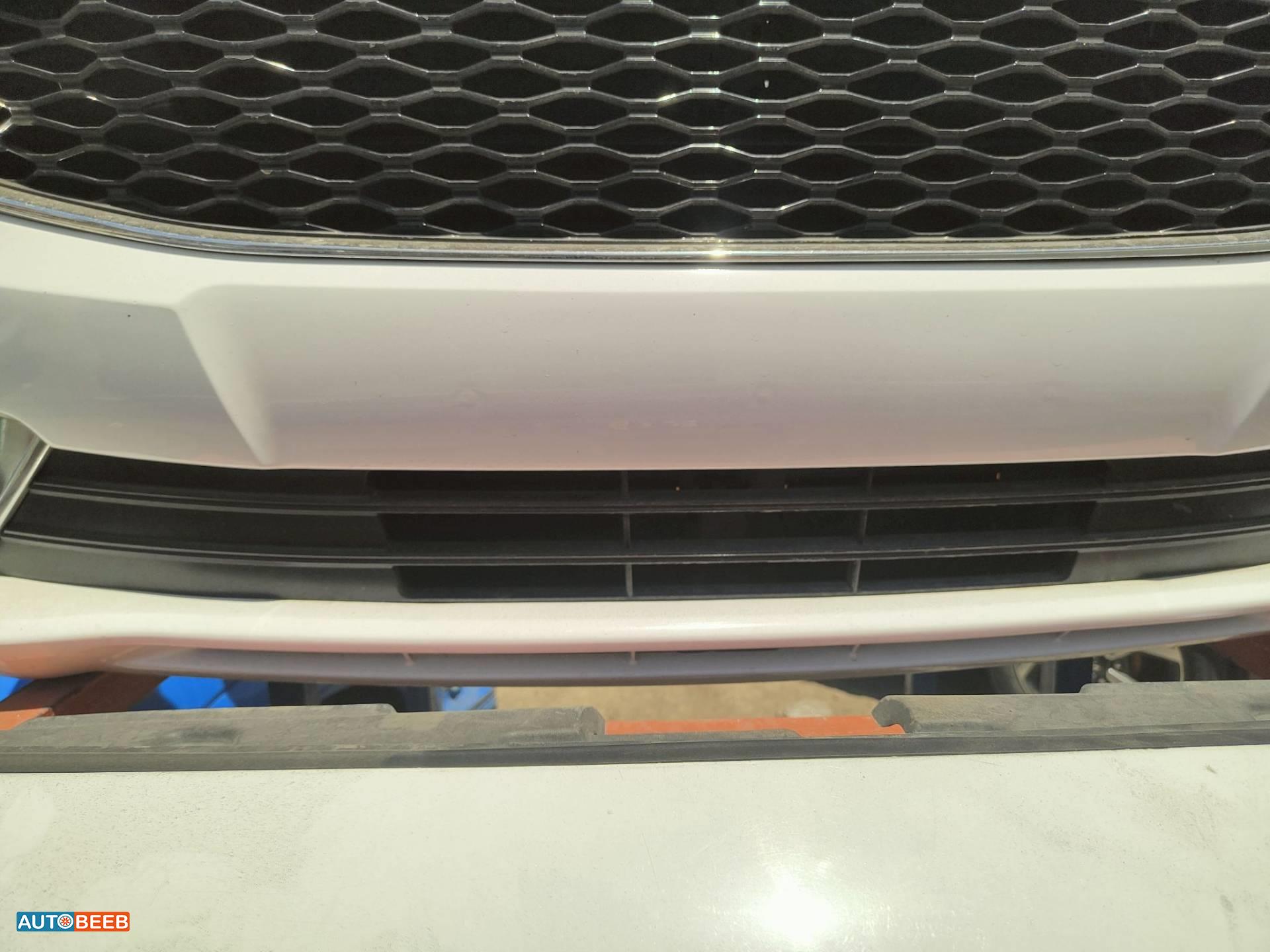Body  Grilles Ford Fusion