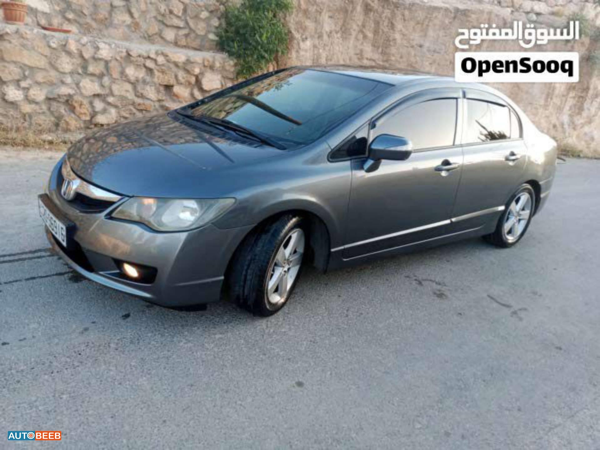 هوندا سيفيك 2011
