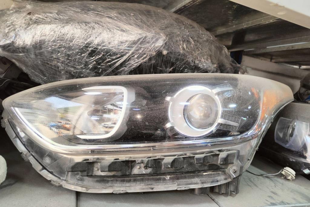 Lights Front light KIA Cerato