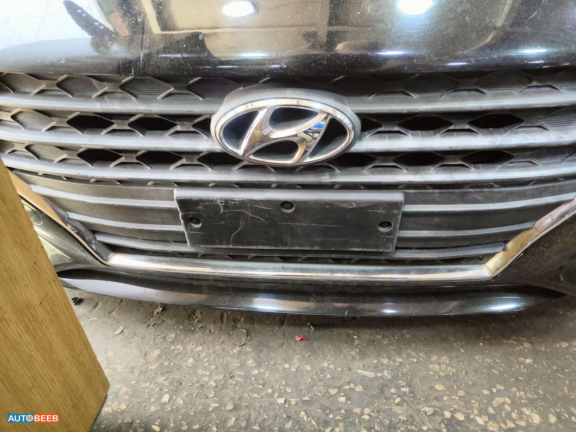 Body  Grilles Hyundai Accent