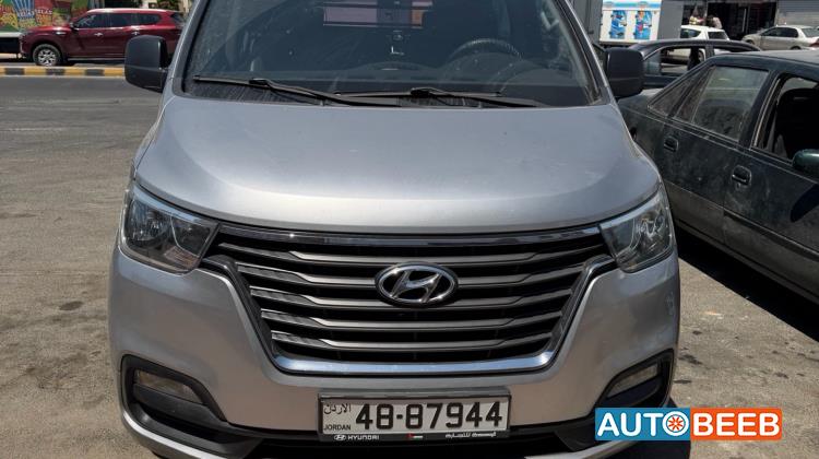 Minivan Hyundai 2018