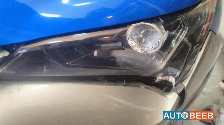 Lights Front light Lexus NX300