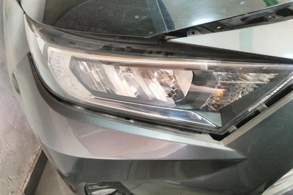 Lights Front light Toyota RAV4