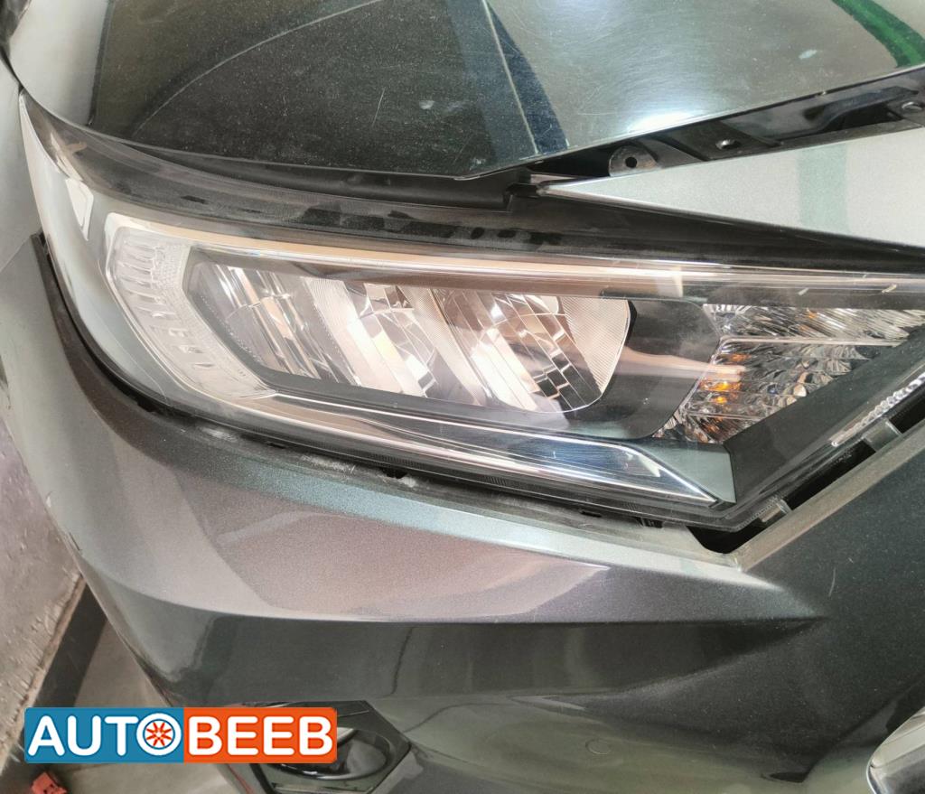 Lights Front light Toyota RAV4