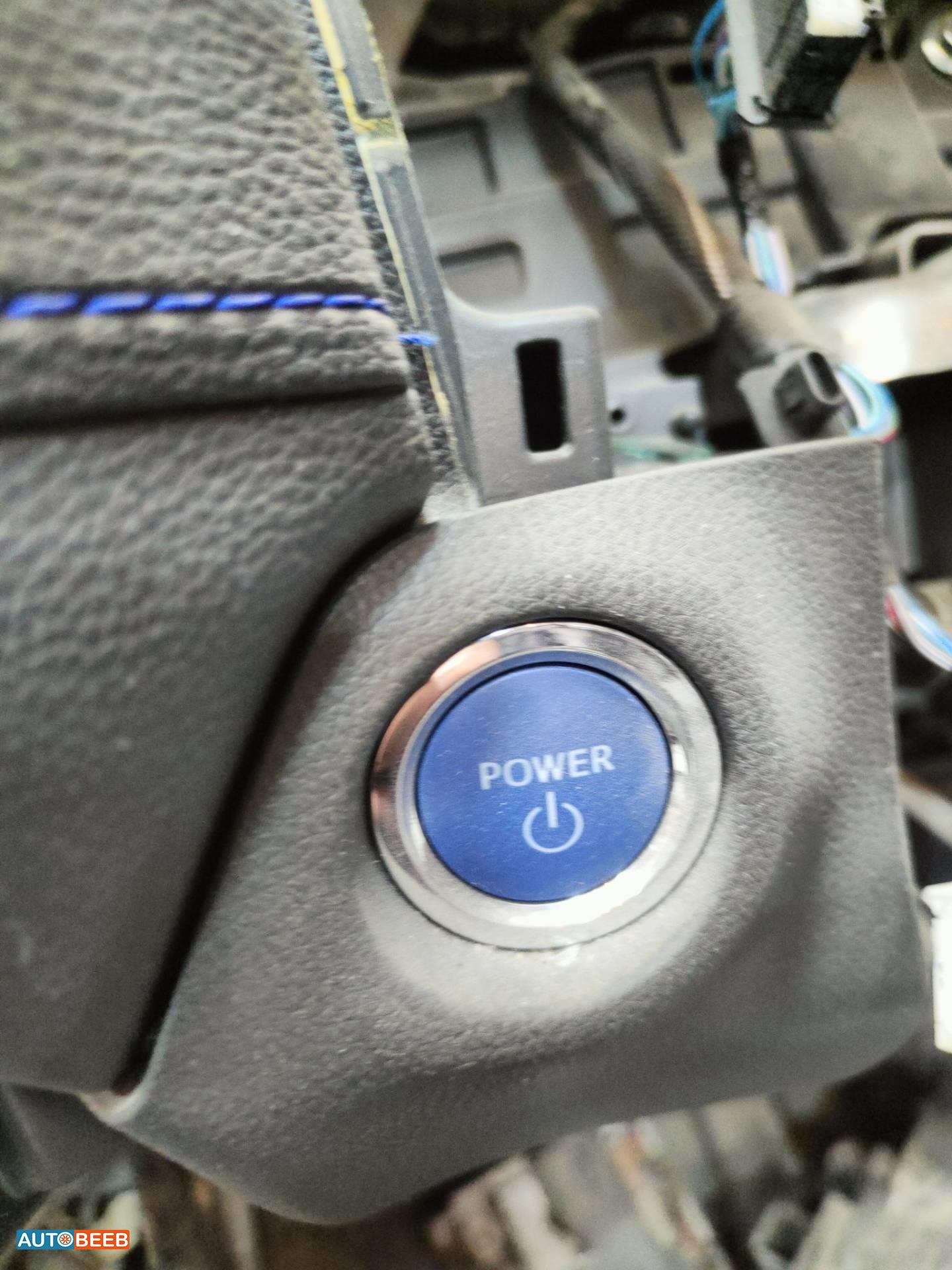 Cabin  Control buttons Toyota RAV4