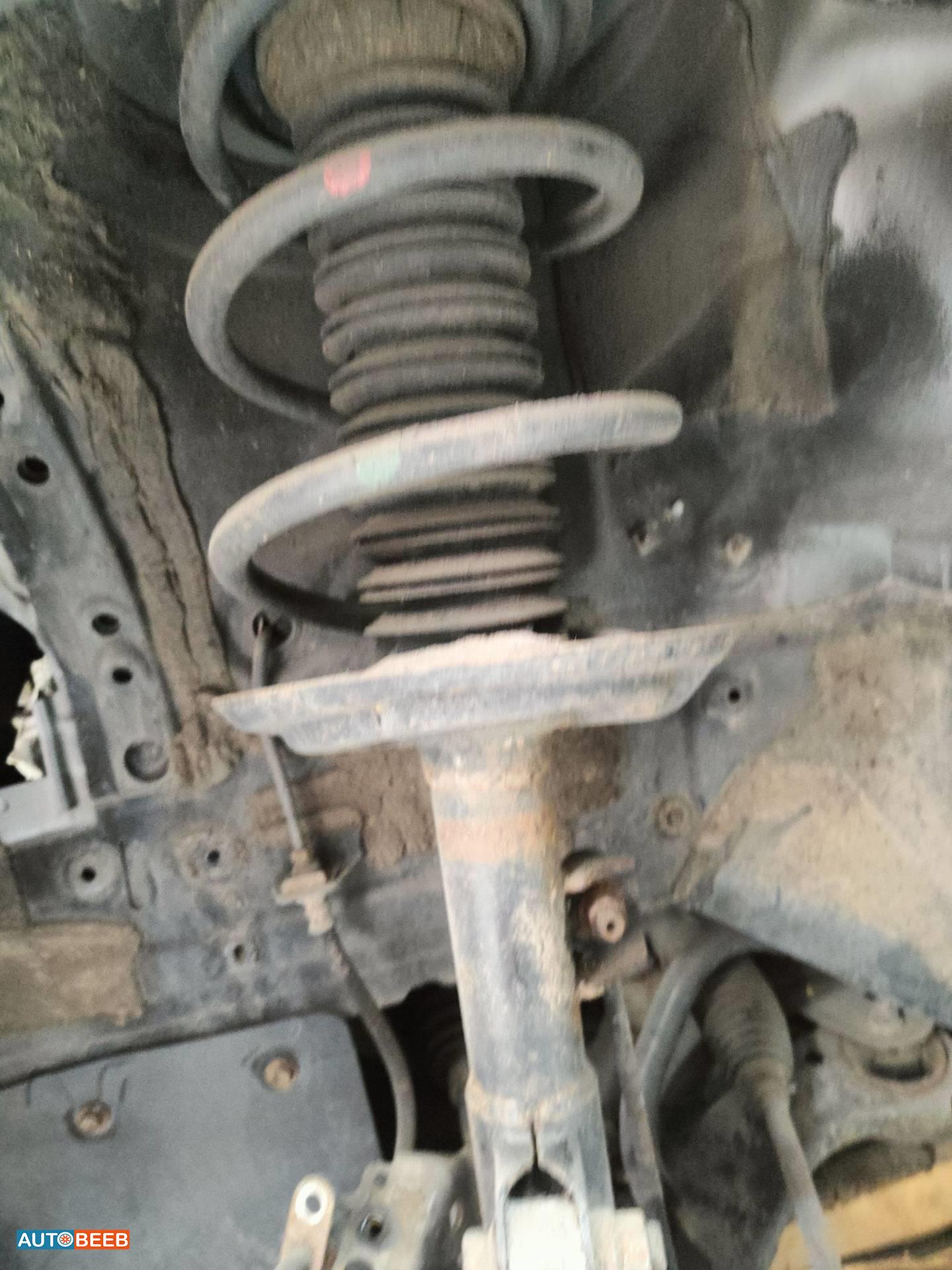  Shock Absorber Toyota RAV4