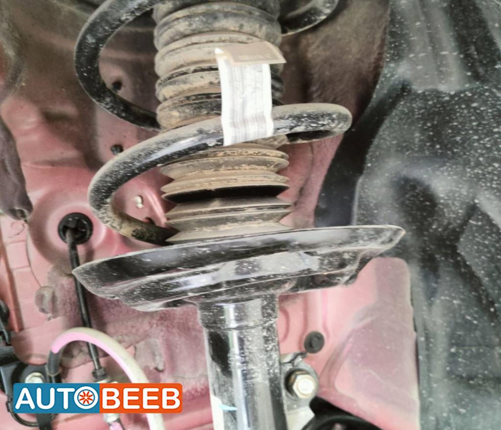  Shock Absorber Toyota Camry