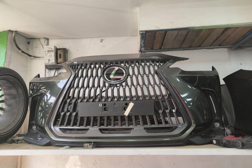Body  Bumper Lexus NX300
