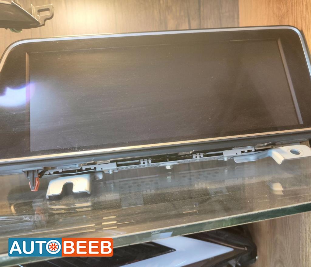Electronics DVD Player Lexus NX300