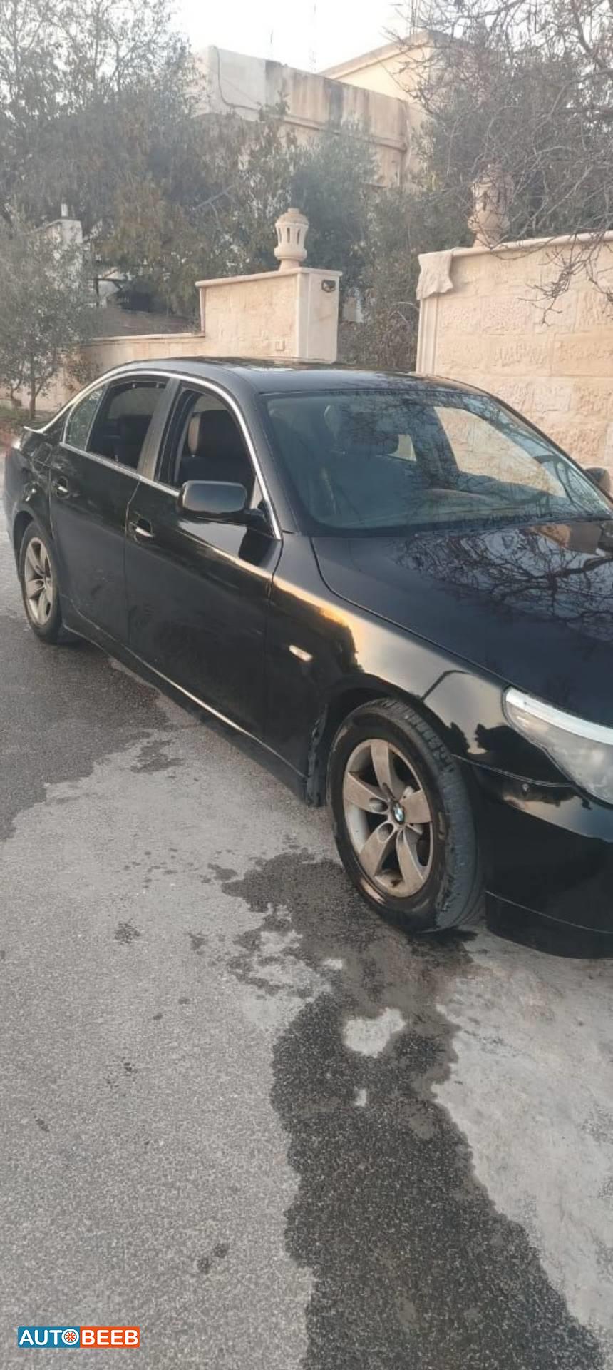 تويوتا افالون 2005