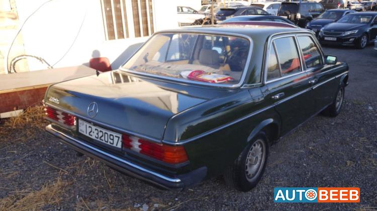 مرسيدس بنز A200 1984