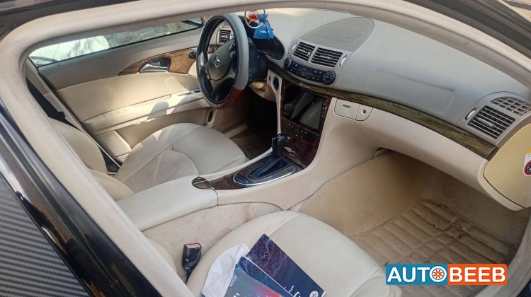 مرسيدس بنز E200 2006