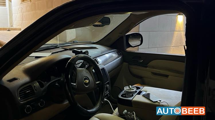 Chevrolet Tahoe 2011