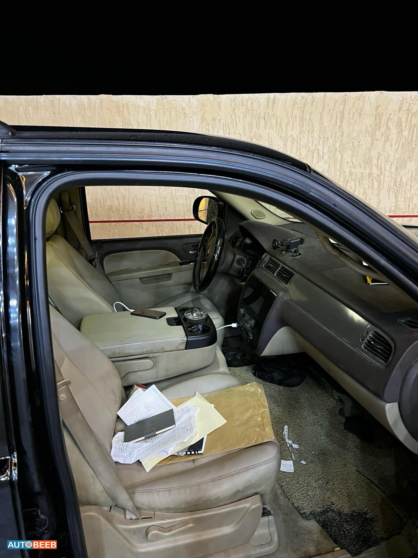 Chevrolet Tahoe 2011