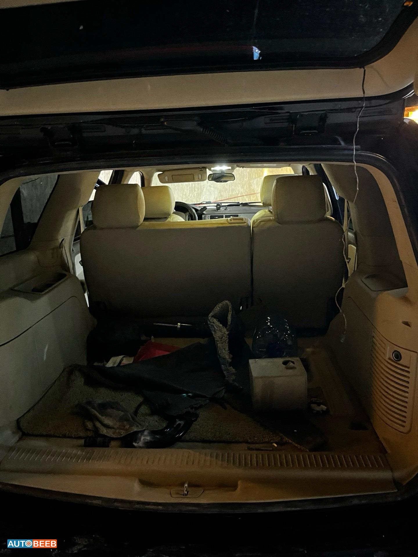 Chevrolet Tahoe 2011
