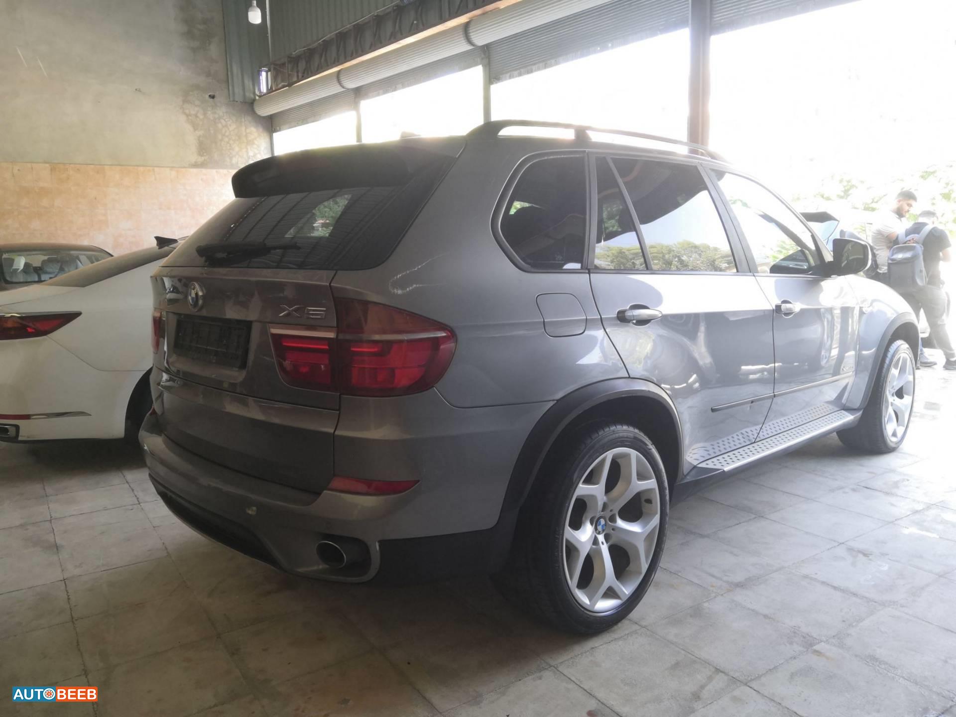 بي ام دبليو X5 2012