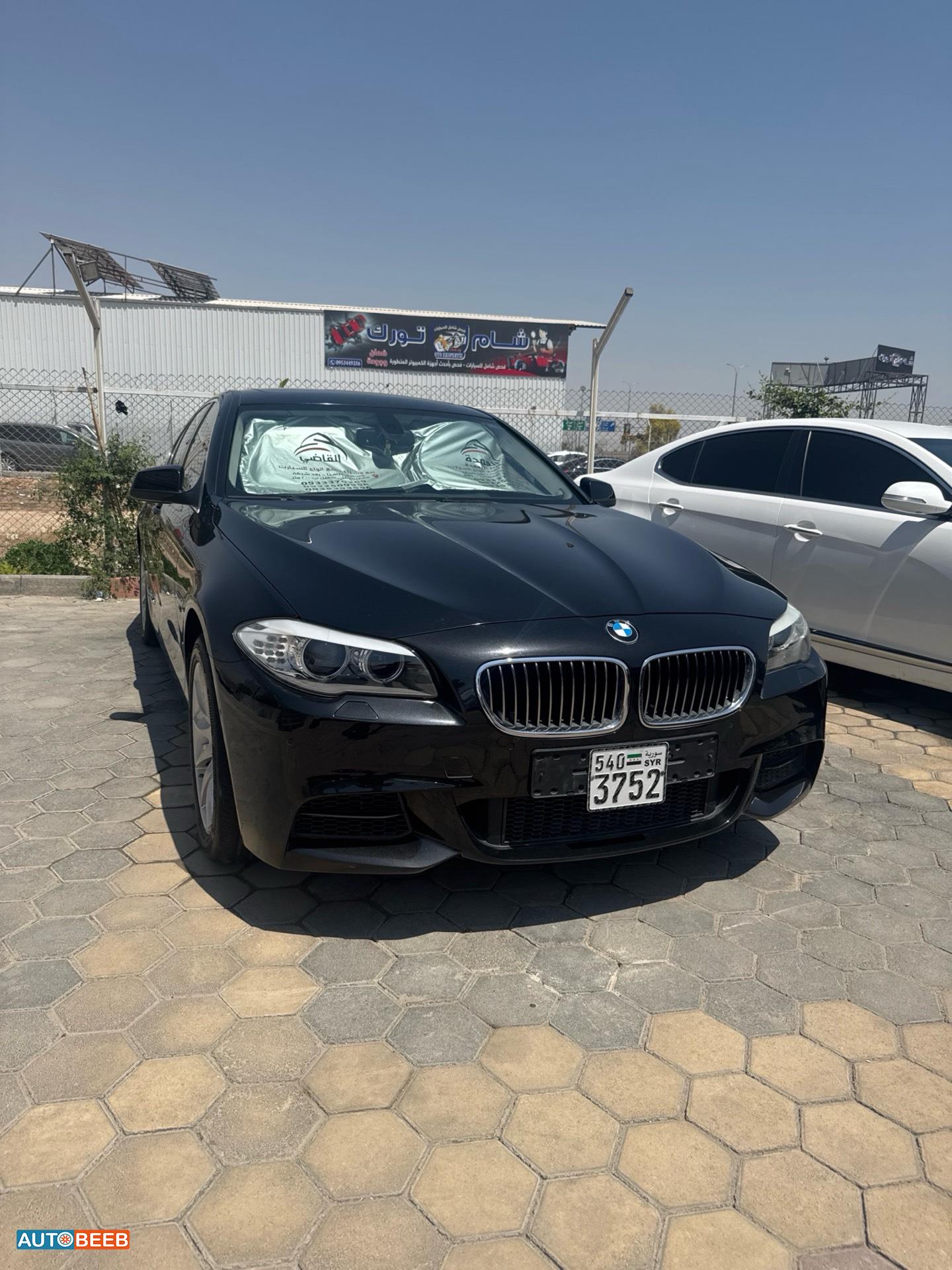 بي ام دبليو 528 2011
