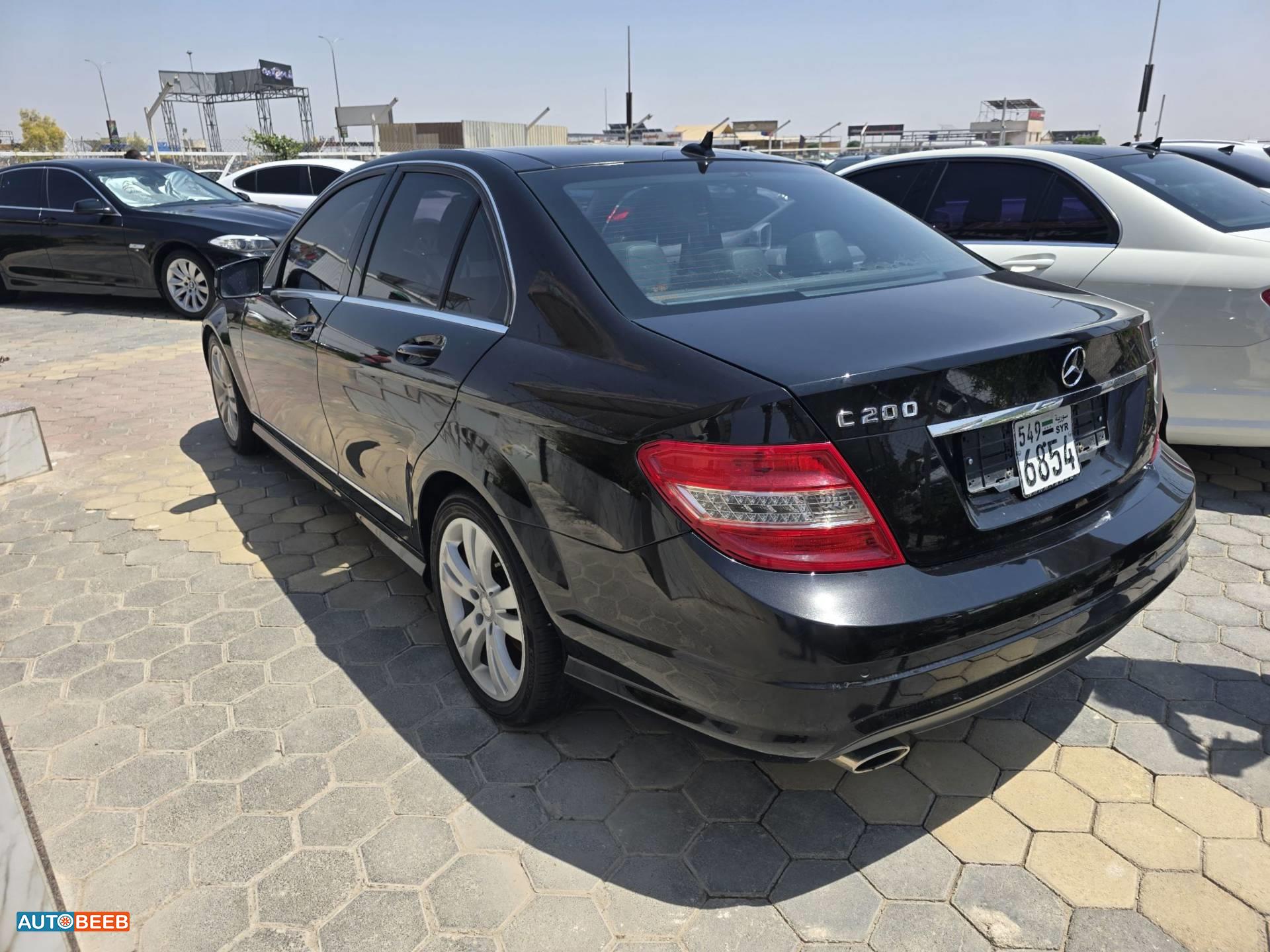 مرسيدس بنز C200 2011