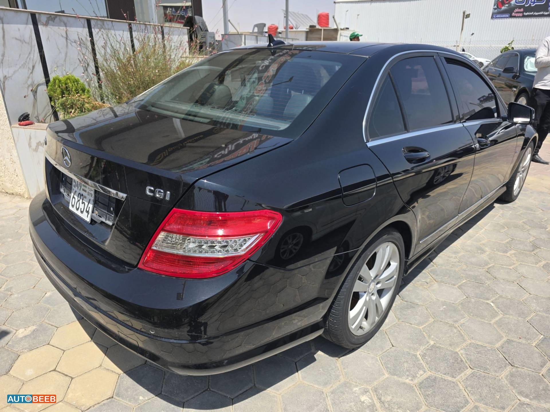 مرسيدس بنز C200 2011