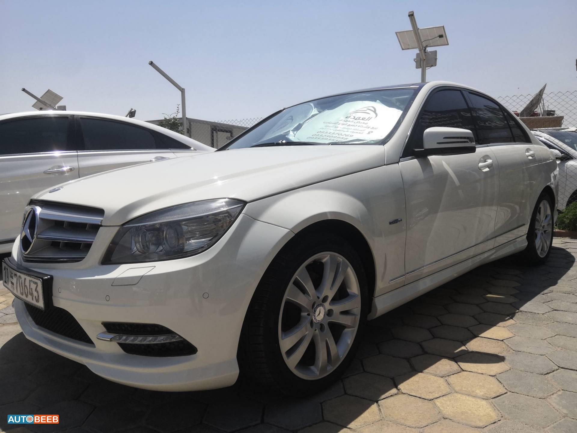 مرسيدس بنز C200 2011