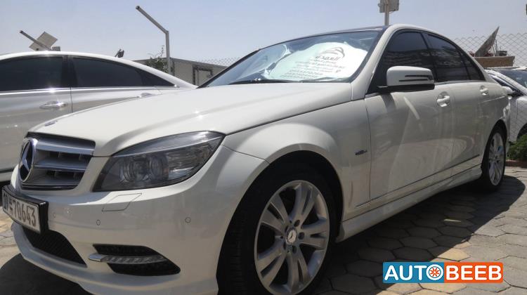 مرسيدس بنز C200 2011