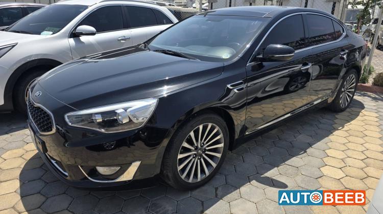 KIA Cadenza 2015