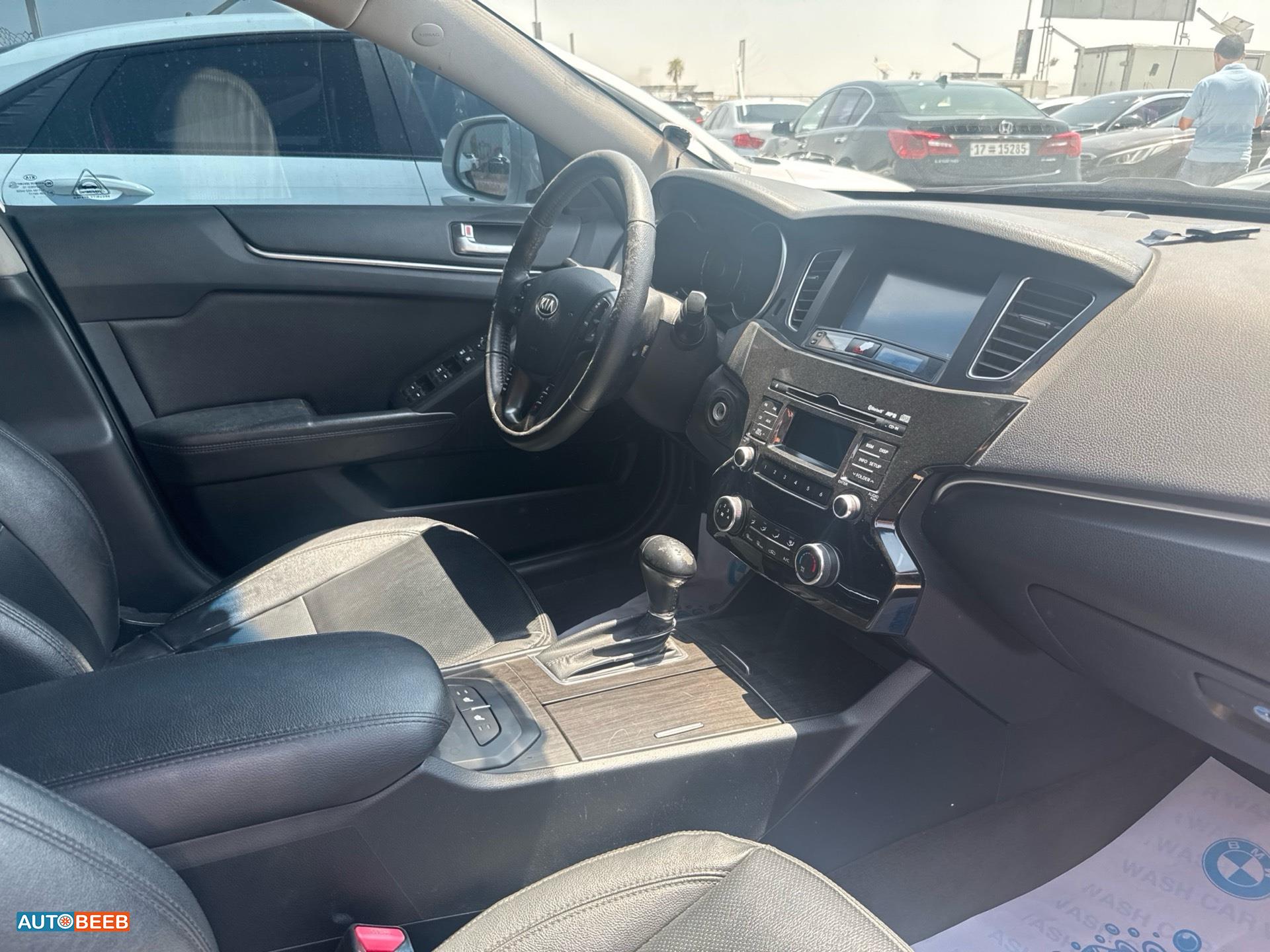 KIA Cadenza 2012
