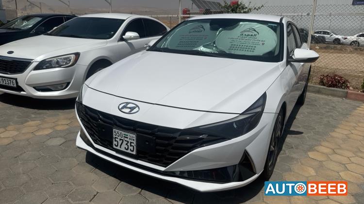 Hyundai Elantra 2021