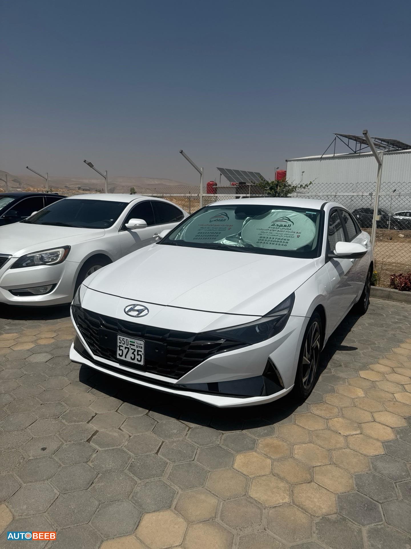 Hyundai Elantra 2021