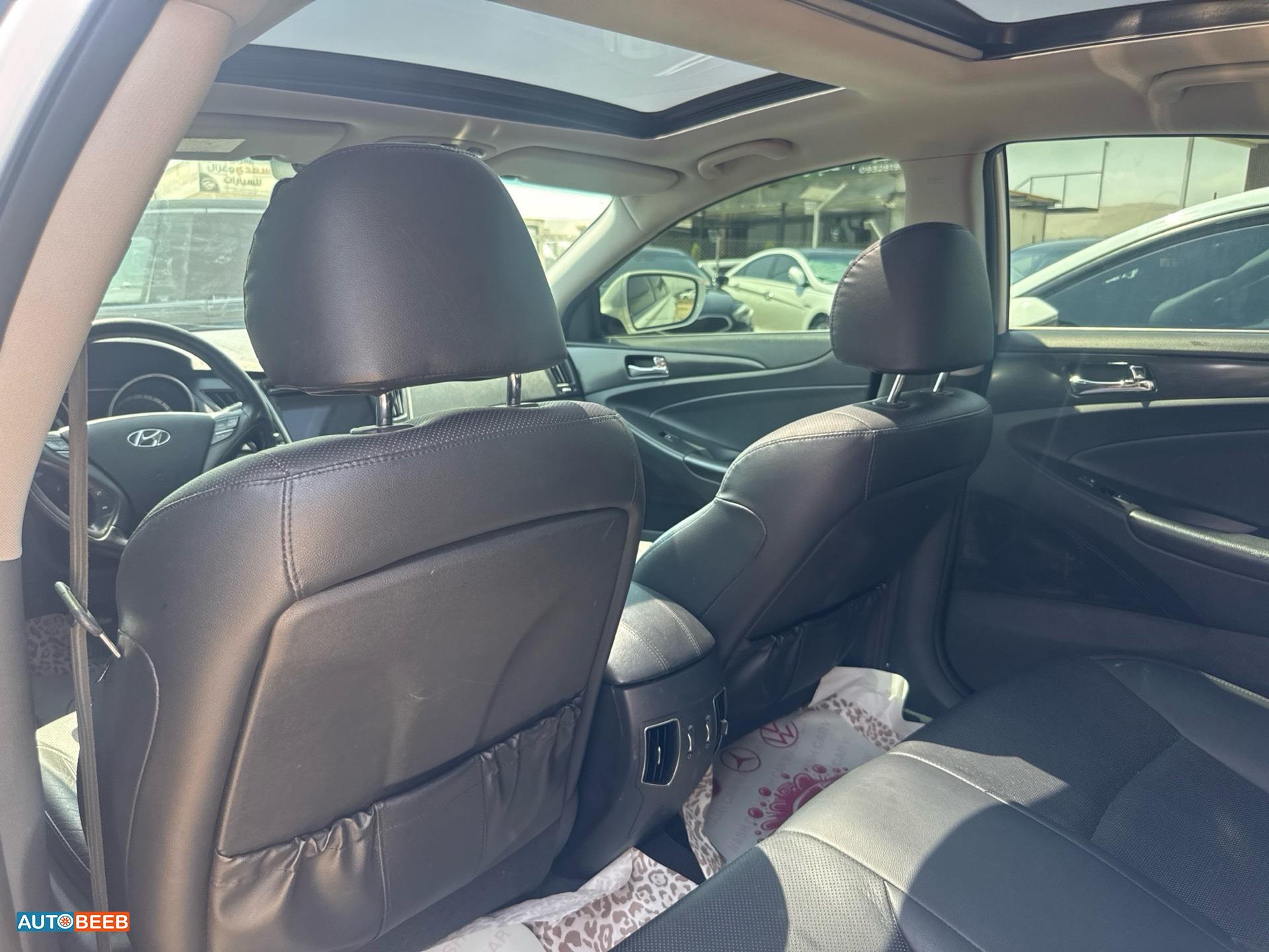 Hyundai Sonata 2013