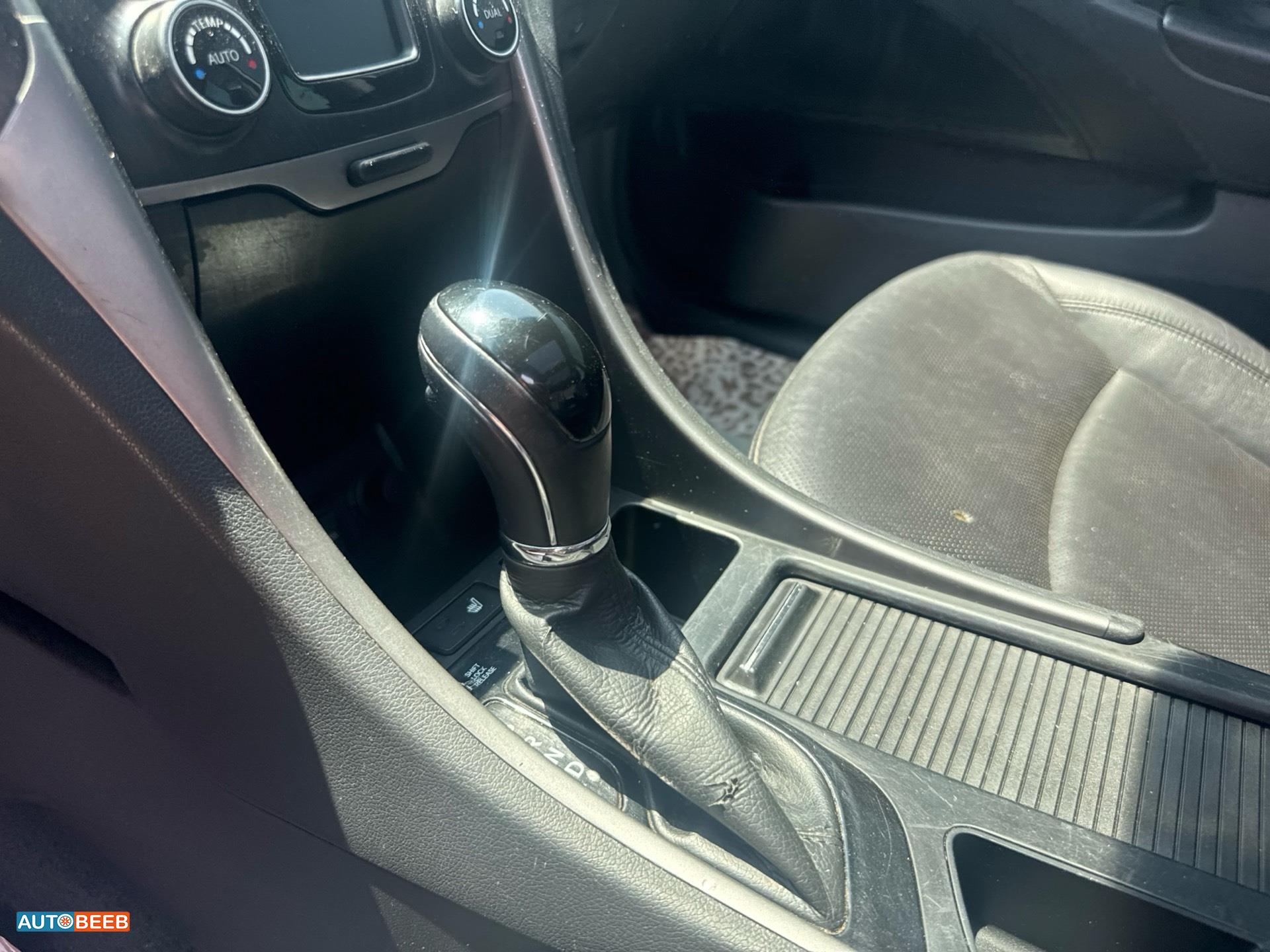 Hyundai Sonata 2013