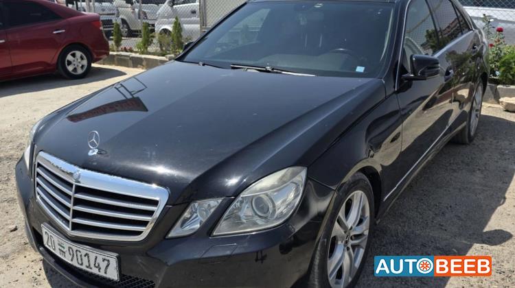 Mercedes Benz E300 2011