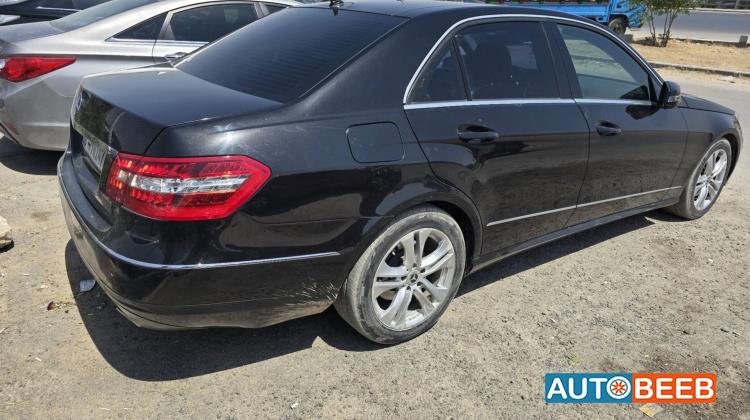 Mercedes Benz E300 2011