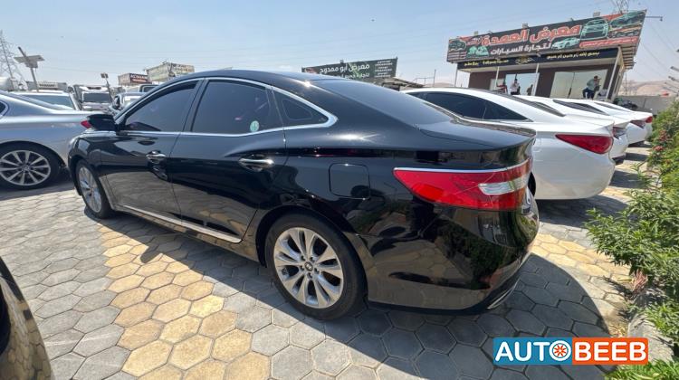 Hyundai Grandeur 2012