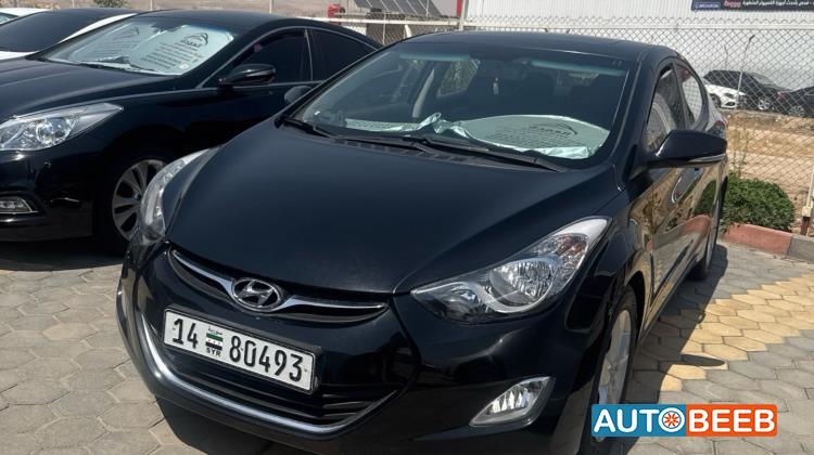 Hyundai Avante 2012