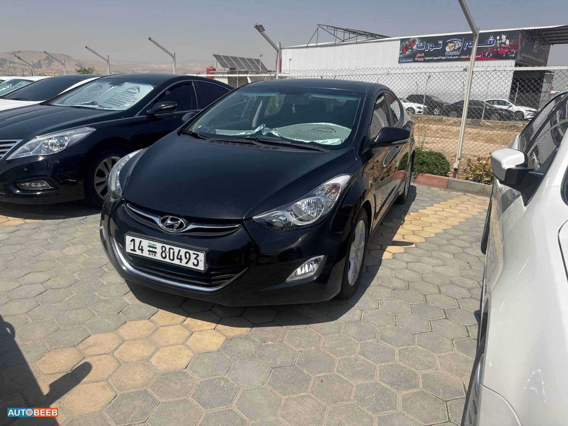 Hyundai Avante 2012