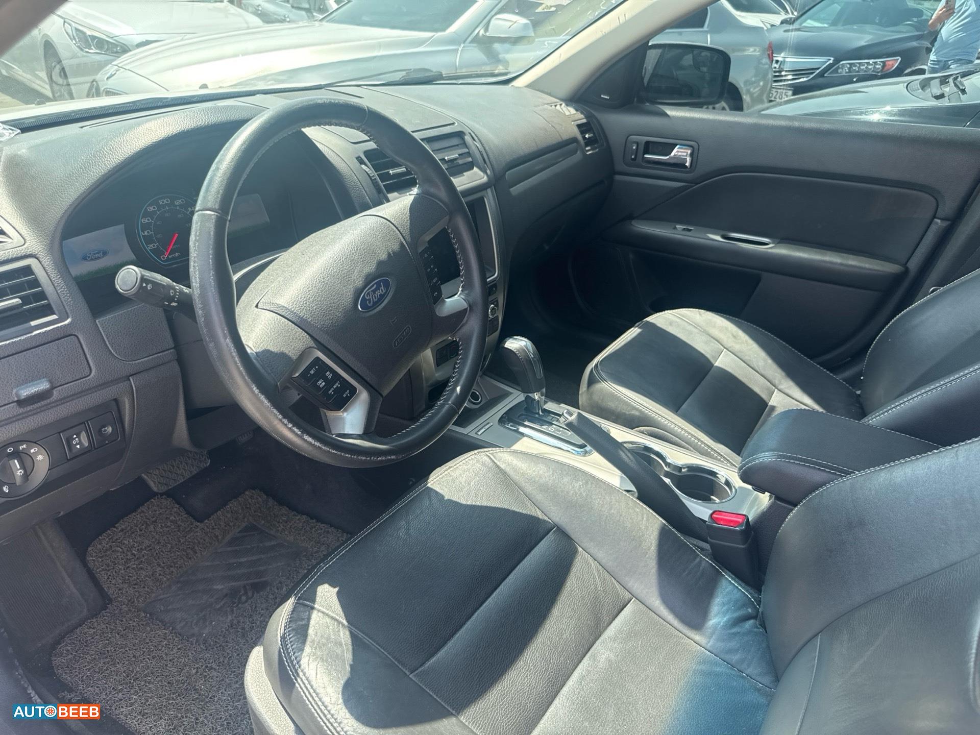 Ford Fusion 2012