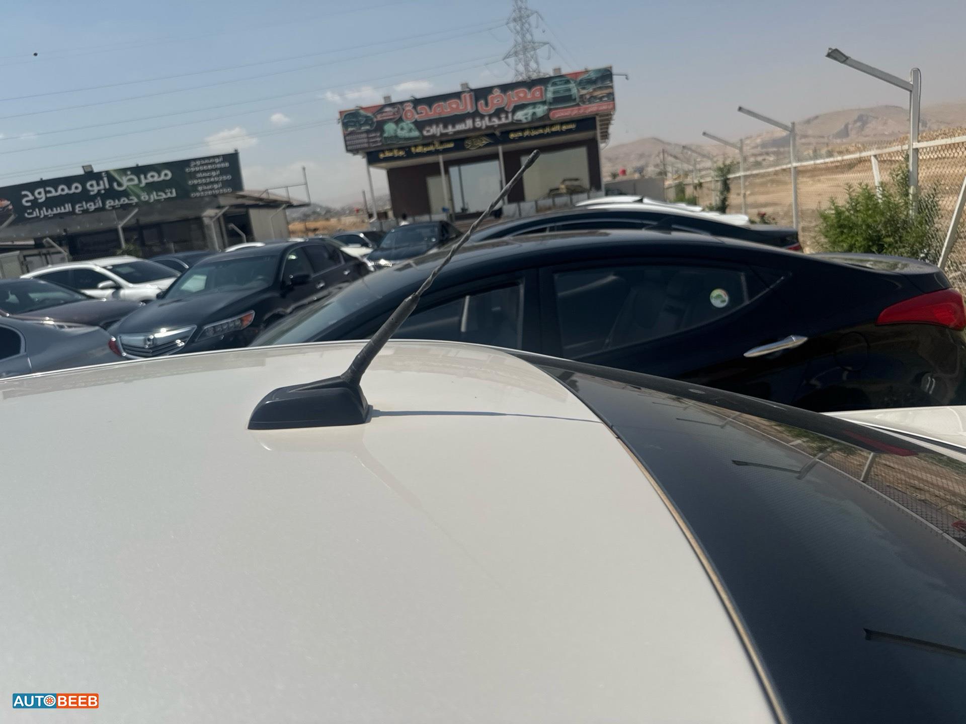 Ford Fusion 2012